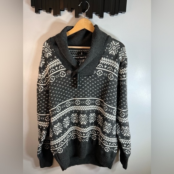 BILL Blass Wool Blend Shawl Neck Sweater Size Large NWT - Picture 1 of 9